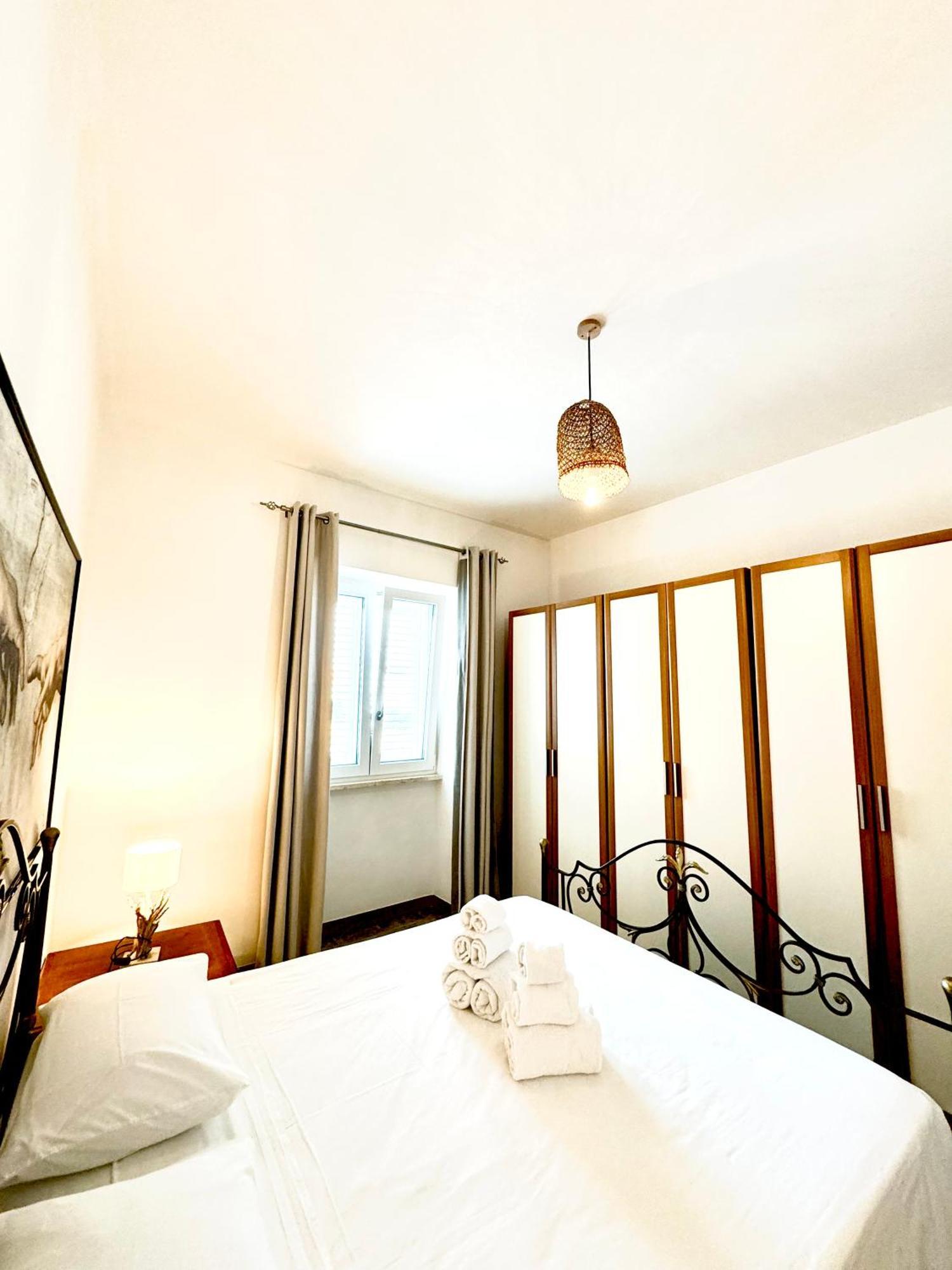 Aquarama Rooms & Apartments Torre Squillace Экстерьер фото